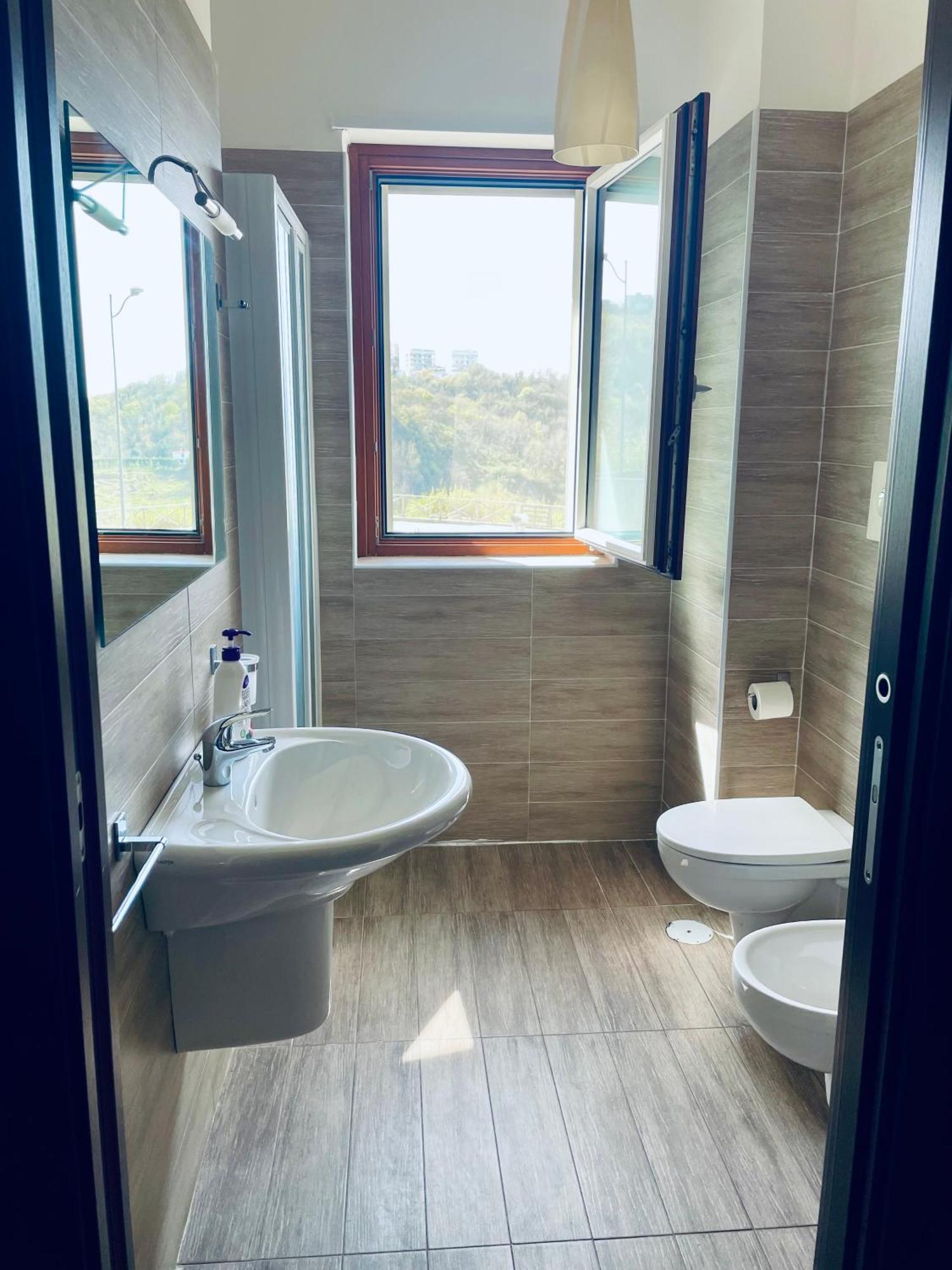 Casa Adele Apartment Salerno Bagian luar foto